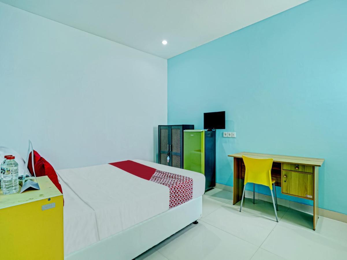 Oyo 3856 Tizta Suites Bali Sanur  Exterior photo